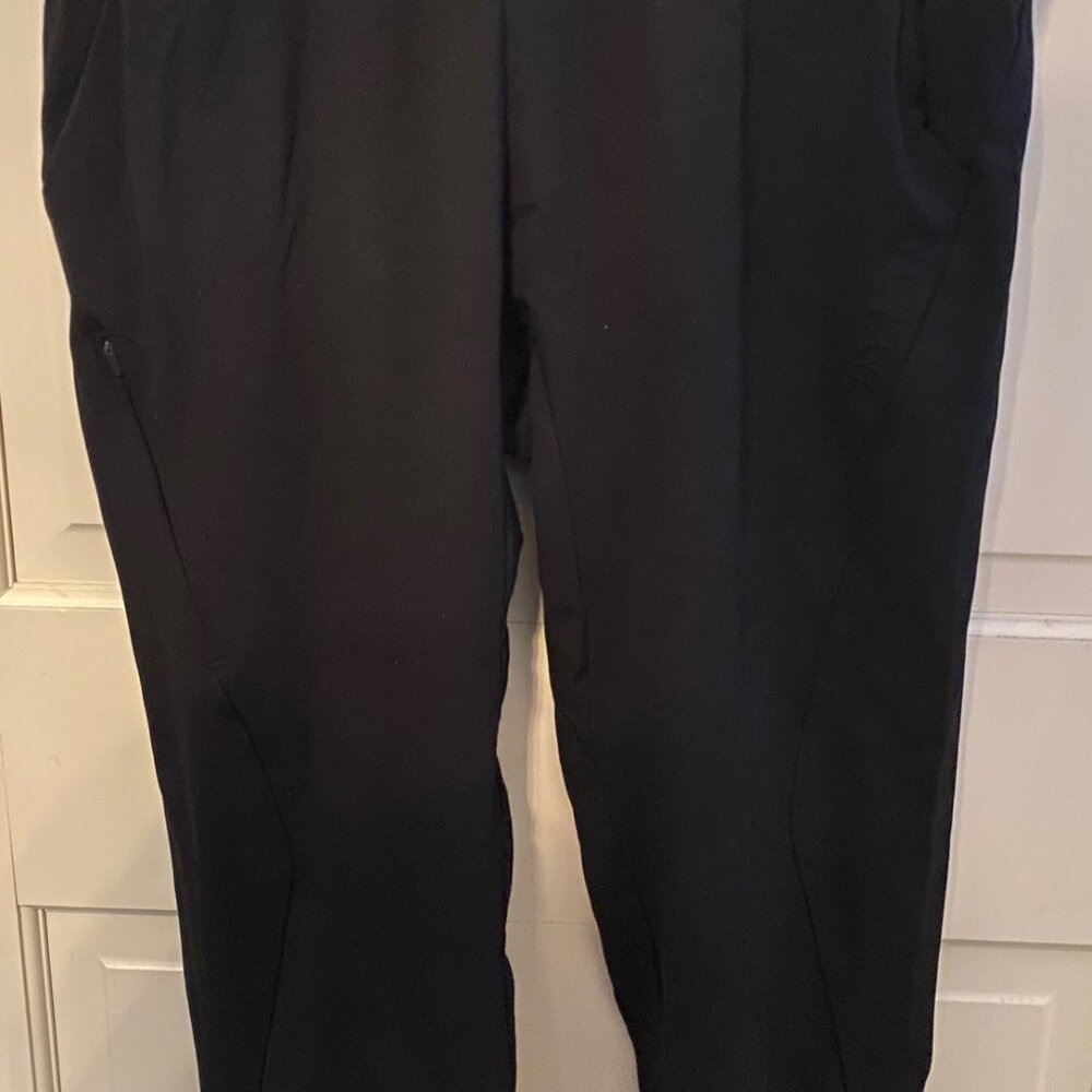 BYLT Premium Basics Men’s Joggers - Size L